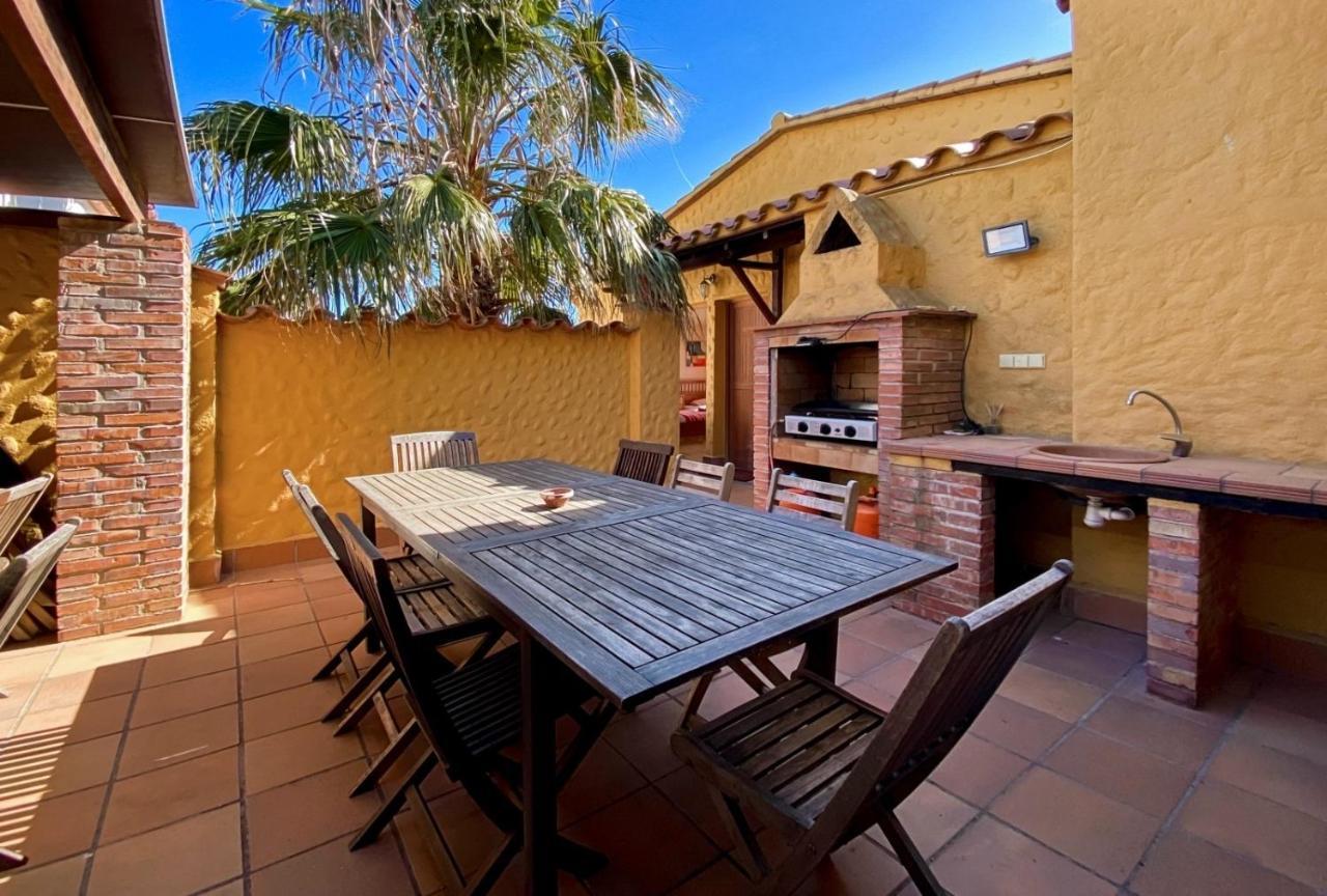 Ampuriahome Villa Hosting 15, Pool & Mooring Empuriabrava Ngoại thất bức ảnh
